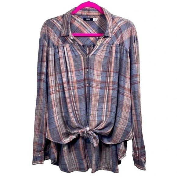 Urban Outfittera BDG women’s Melanie tie front button down shirt. Size large - Picture 1 of 5